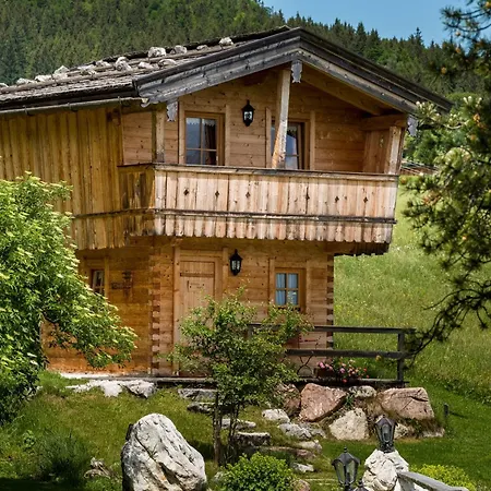 Alpenpension Ettlerlehen *
