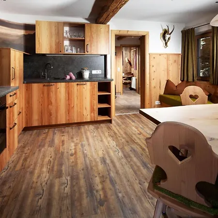 Alpenpension Ettlerlehen Apartment *